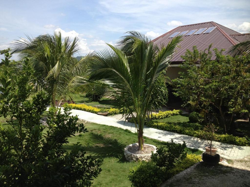Moalboal Beach Resort Alcantara  ภายนอก รูปภาพ