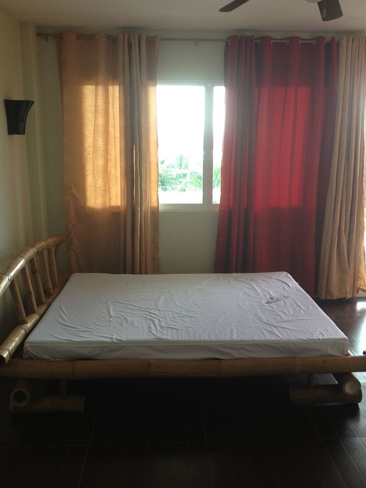 Moalboal Beach Resort Alcantara  ภายนอก รูปภาพ
