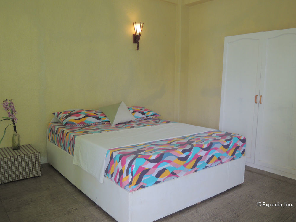 Moalboal Beach Resort Alcantara  ภายนอก รูปภาพ