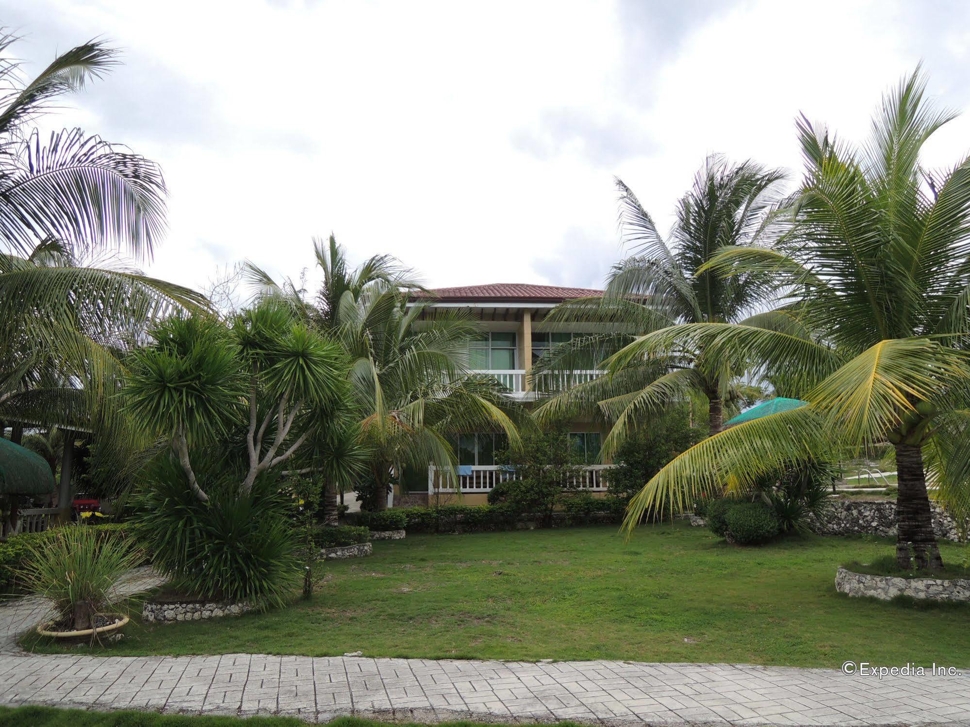 Moalboal Beach Resort Alcantara  ภายนอก รูปภาพ